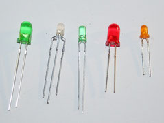 Elektronische Bauteile: Leuchtdioden bzw. LEDs in verschiedenen Farben