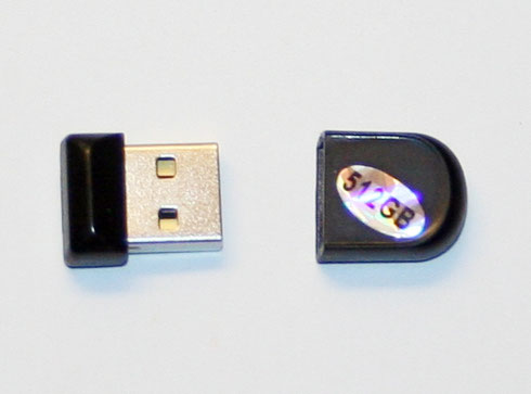 512 GB USB-Stick im Kleinformat